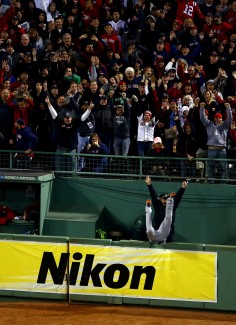 Ortiz's Grand Slam Stuns Tigers