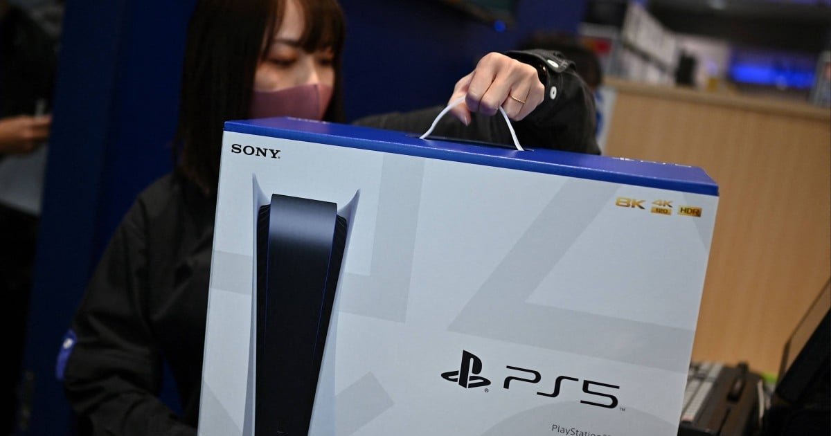 Sony's PlayStation 5 officially launches in China, but consumers fear  supplies running out, games may face censorship | South China Morning Post